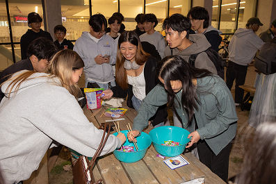 UWVSA 2025 Mid Autumn Festival 3 (Activity)